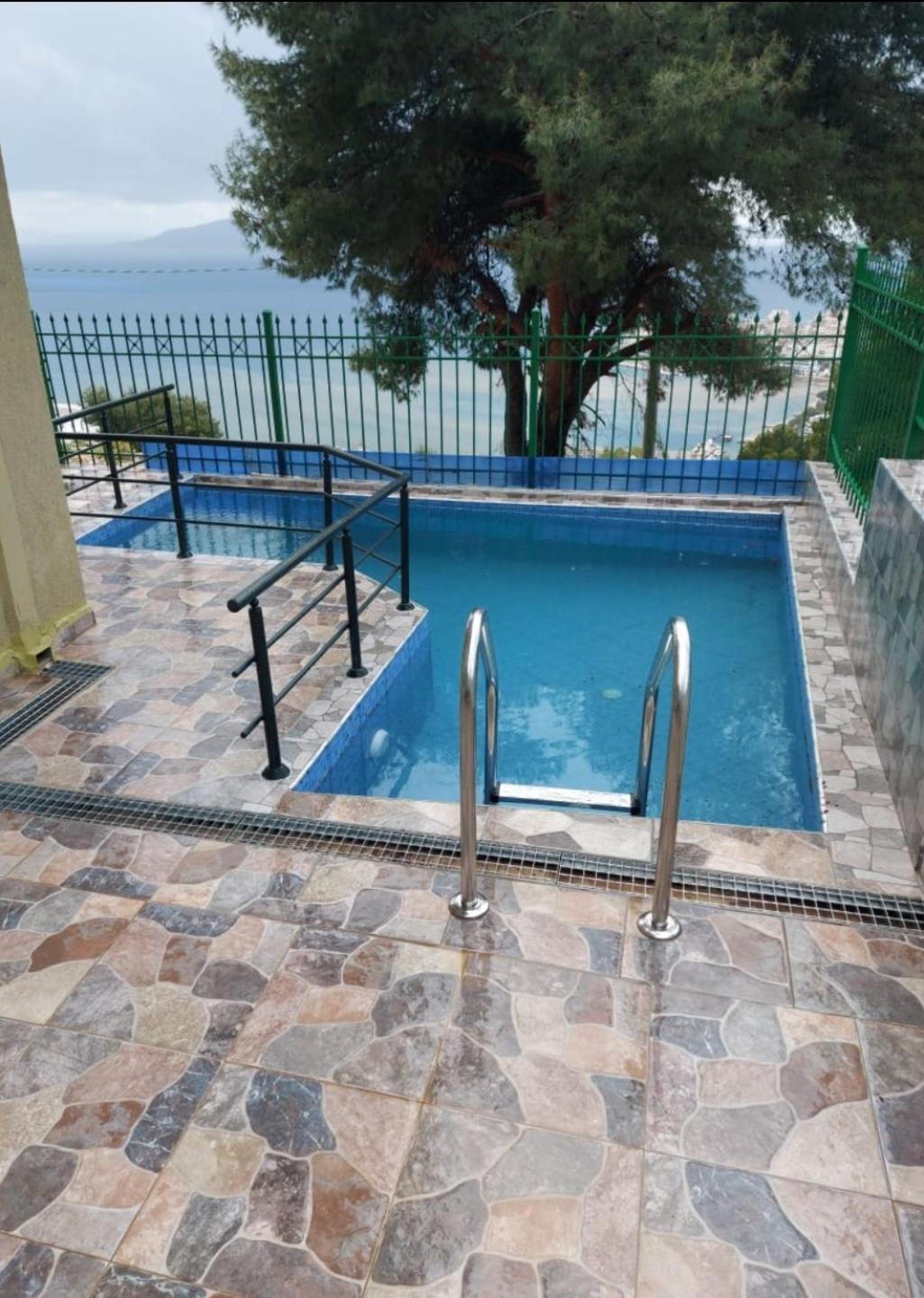 סרנדה Villa Luiza מראה חיצוני תמונה